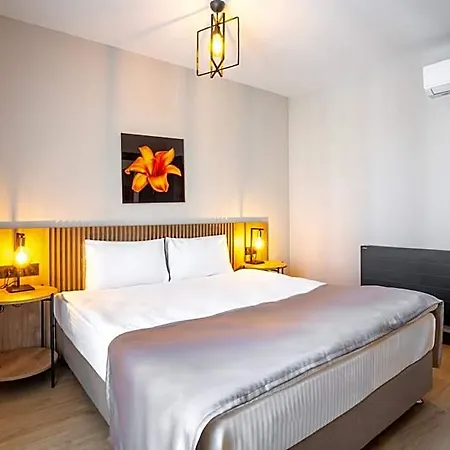 Leliko Hotell *