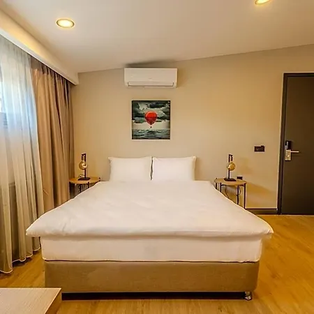 Leliko * Antalya