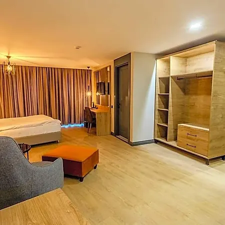 Hotel Leliko